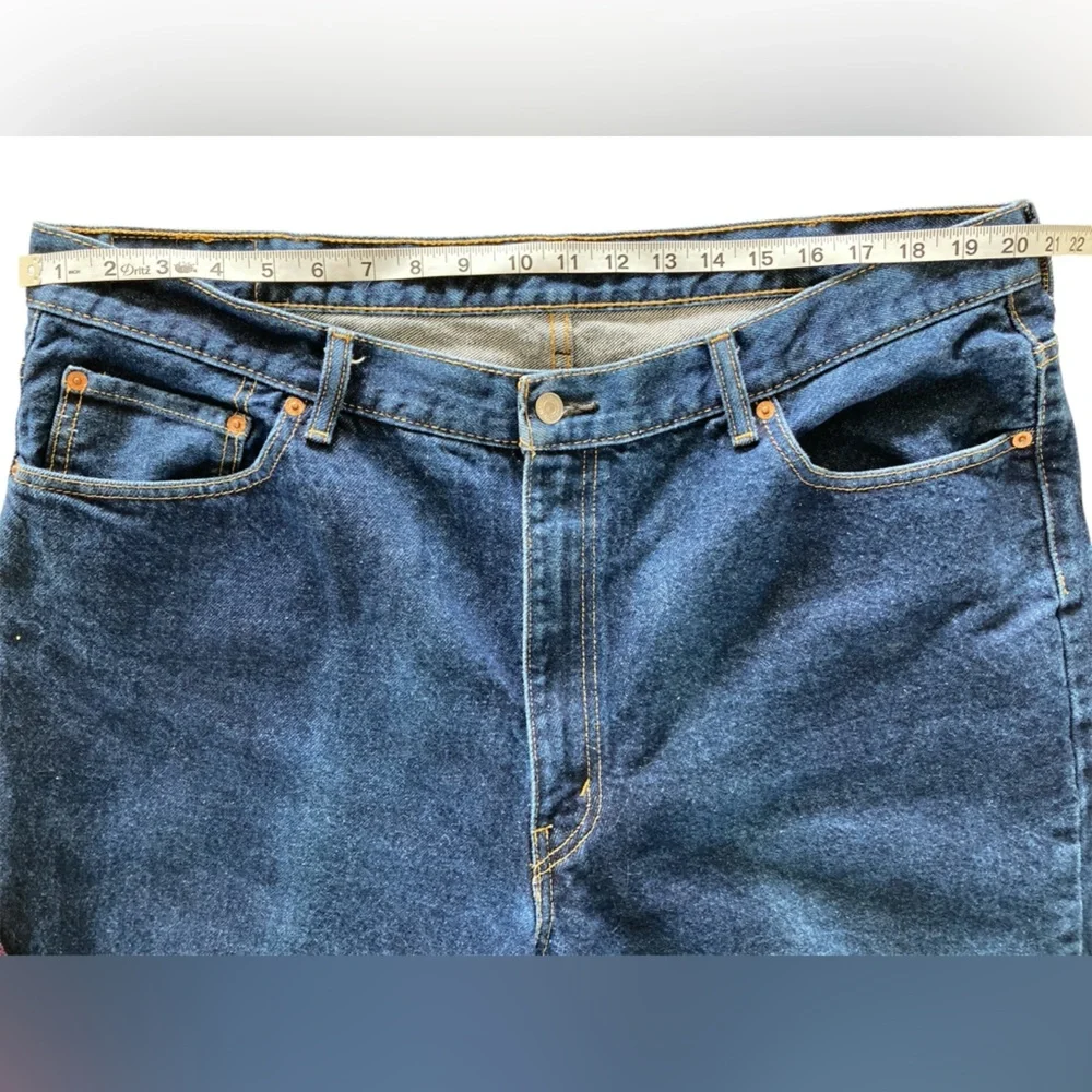 Levi's 550 5 pocket Relaxed Blue Jeans with Classic Denim Style 42x29